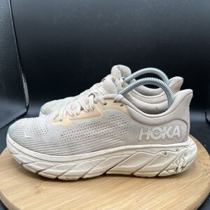 Hoka One One Arahi 7 Women's Size 9 B Vanilla Running Shoes Sneakers 1147851-VRM